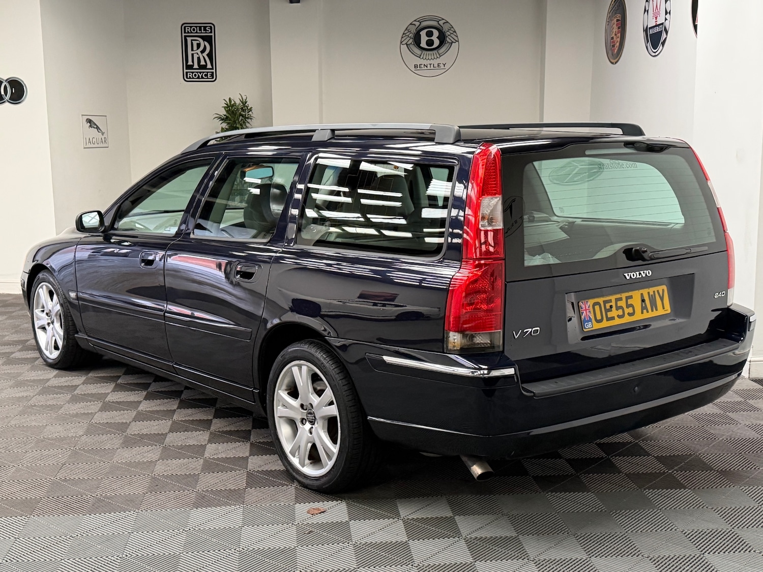 Used Volvo V70 2005 for sale - 77493140: Photo 6