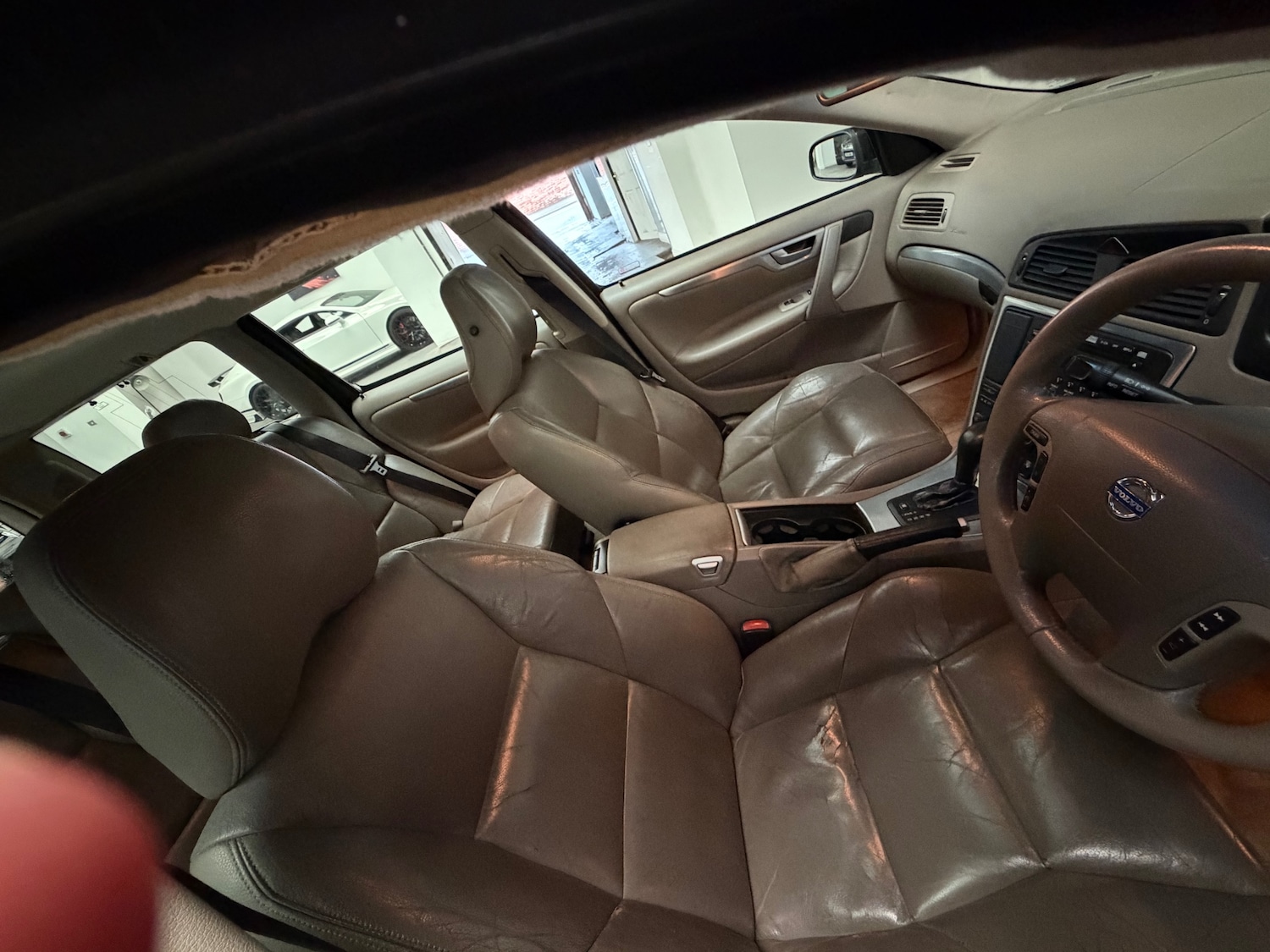 Used Volvo V70 2005 for sale - 77493140: Photo 8