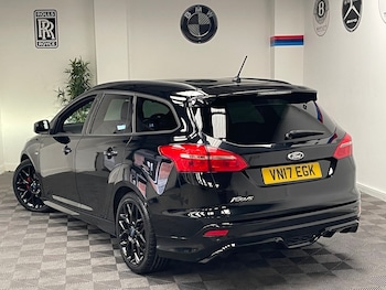 Used Ford Focus 2017 for sale - 76057221: Photo