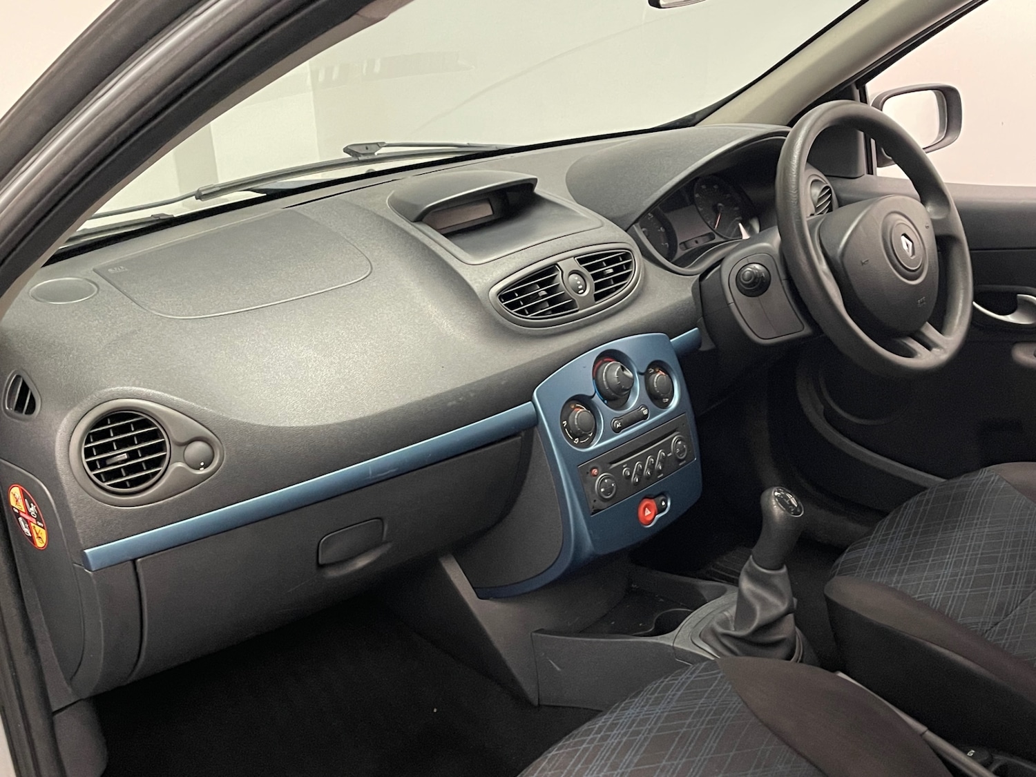 Used Renault Clio 2008 for sale - 77118853: Photo 7