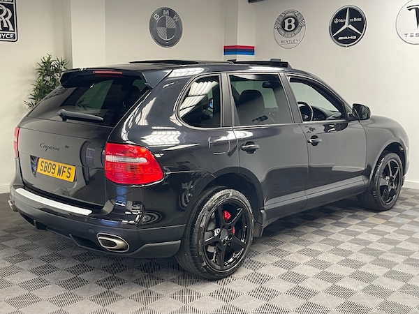 Used Porsche Cayenne 2009 for sale - 76185910: Photo 3
