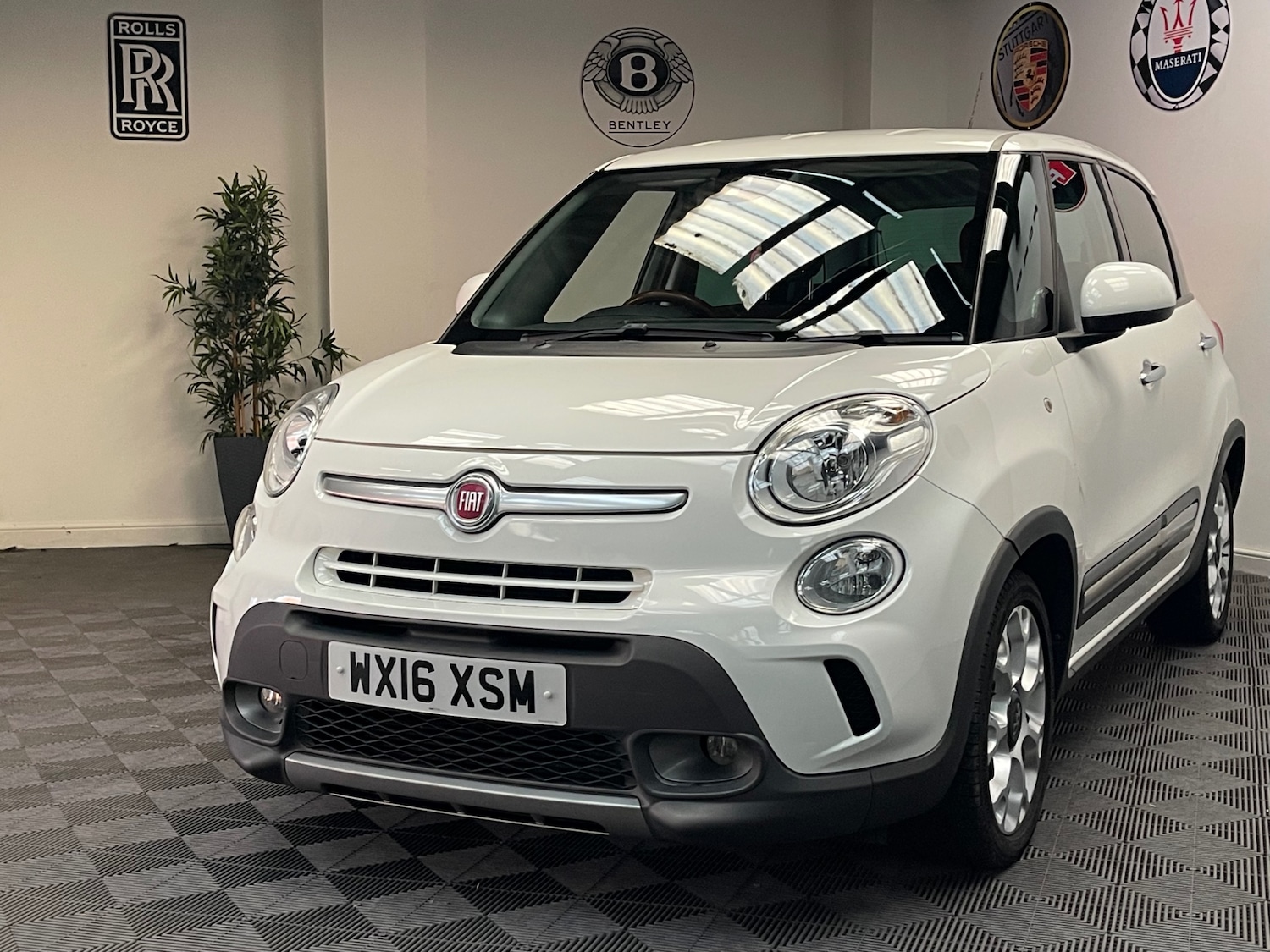 Used Fiat 500L 2016 for sale - 77062133: Photo 2