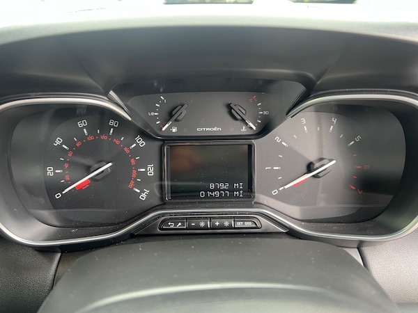 Used Citroen C3 Aircross 2024 for sale - 75522124: Photo 32