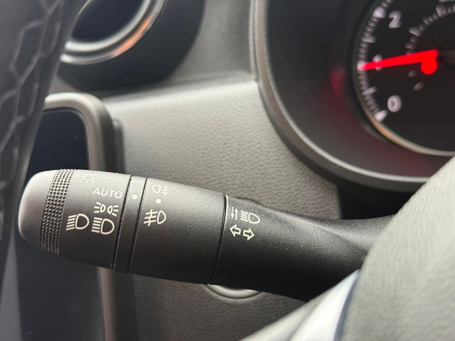 Used Dacia Duster 2022 for sale - 77082551: Photo 41