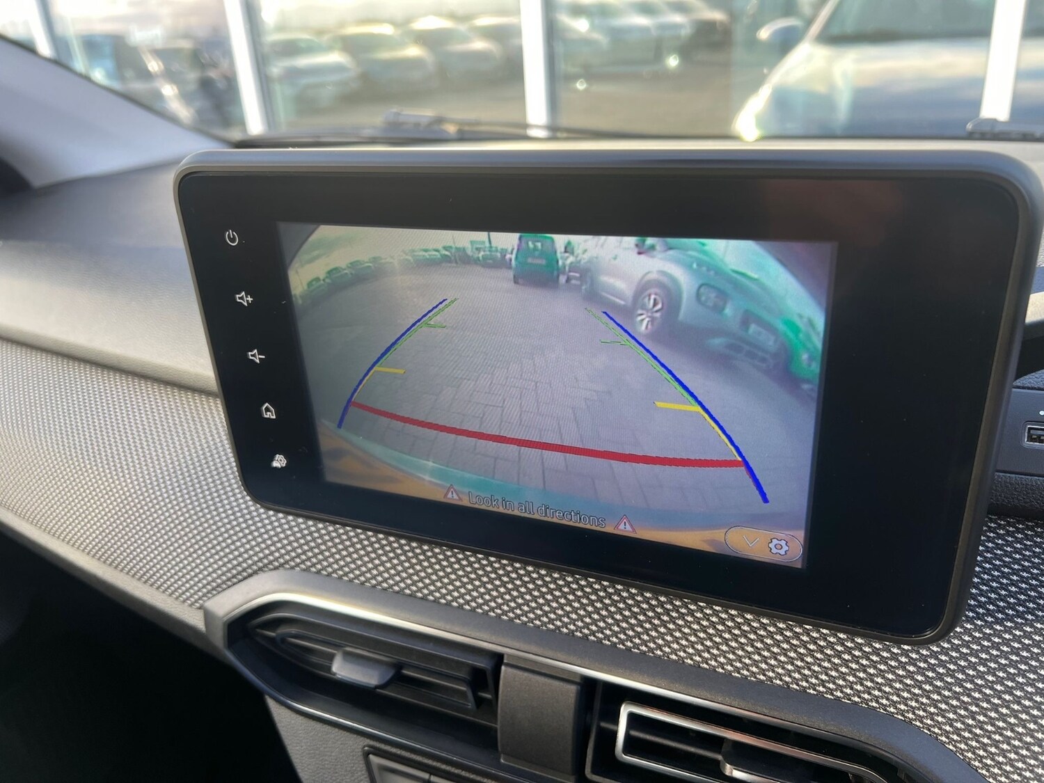 Used Dacia Sandero 2021 for sale - 76203652: Photo 27