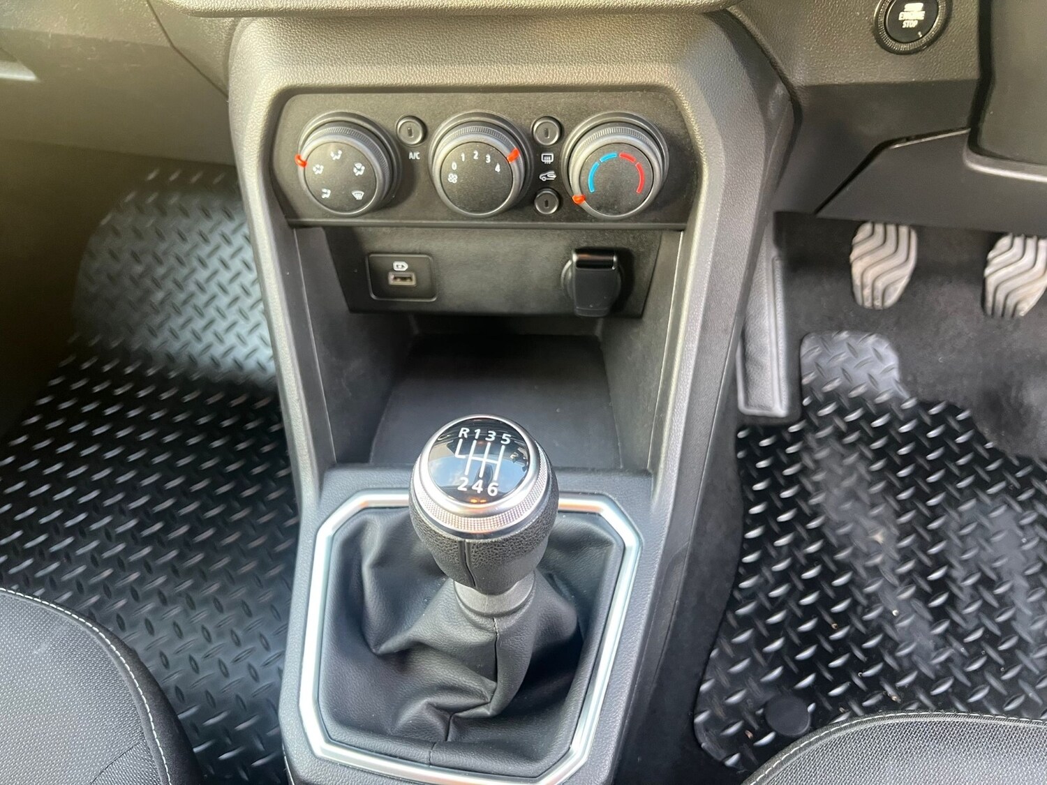 Used Dacia Sandero 2021 for sale - 76203652: Photo 28