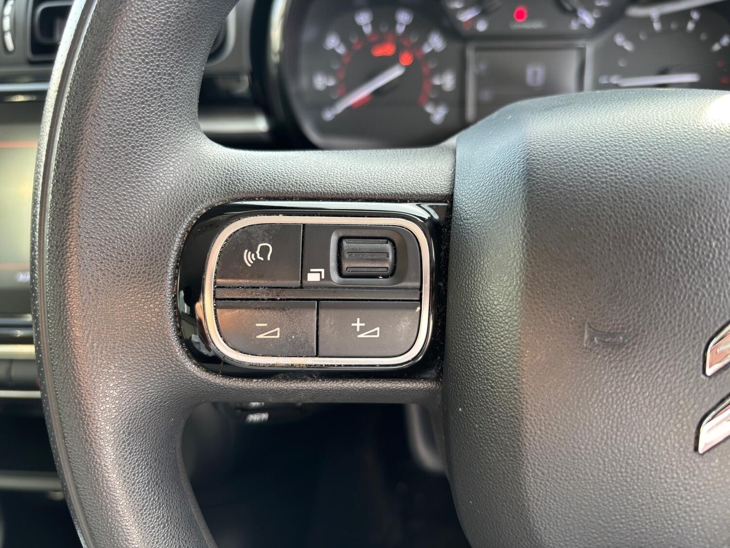 Used Citroen C3 2021 for sale - 76635582: Photo 17