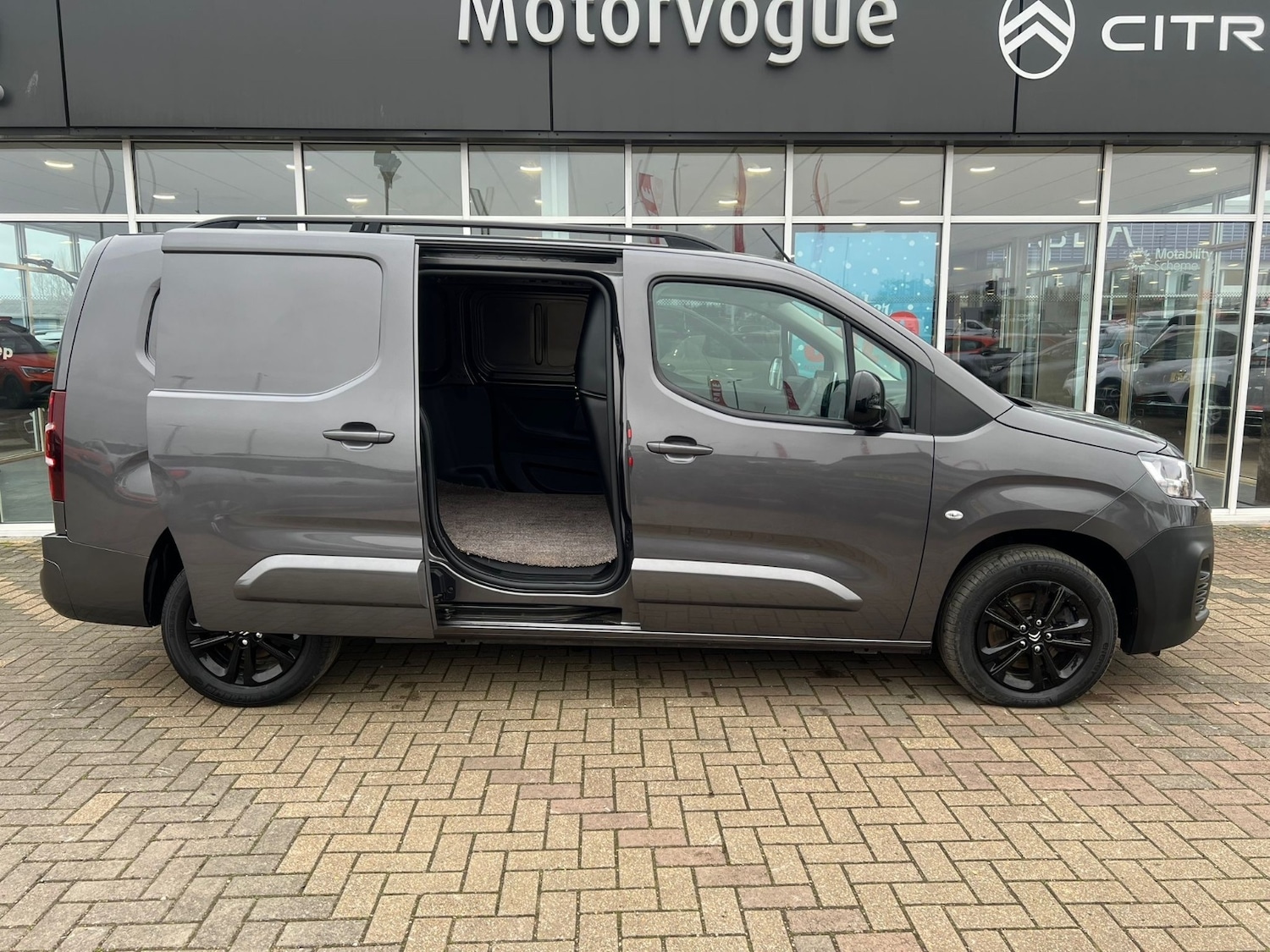 Used Citroen Berlingo 2023 for sale - 76788199: Photo 41