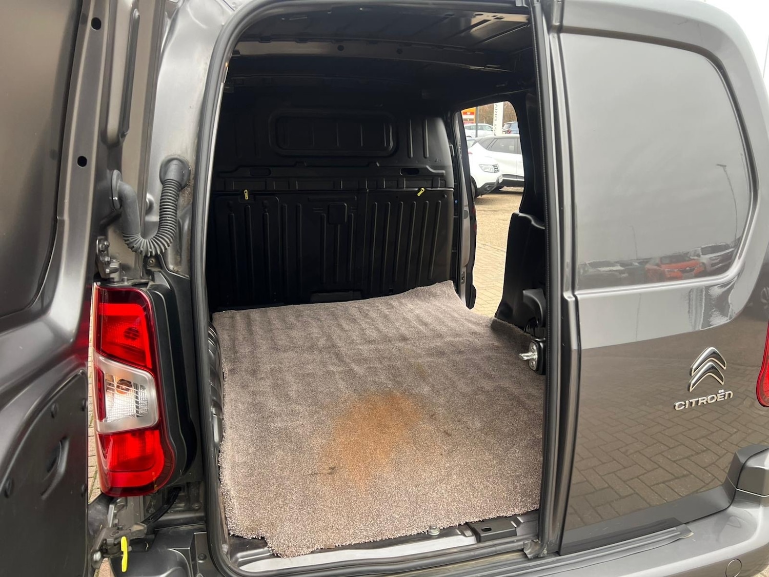 Used Citroen Berlingo 2023 for sale - 76788199: Photo 55