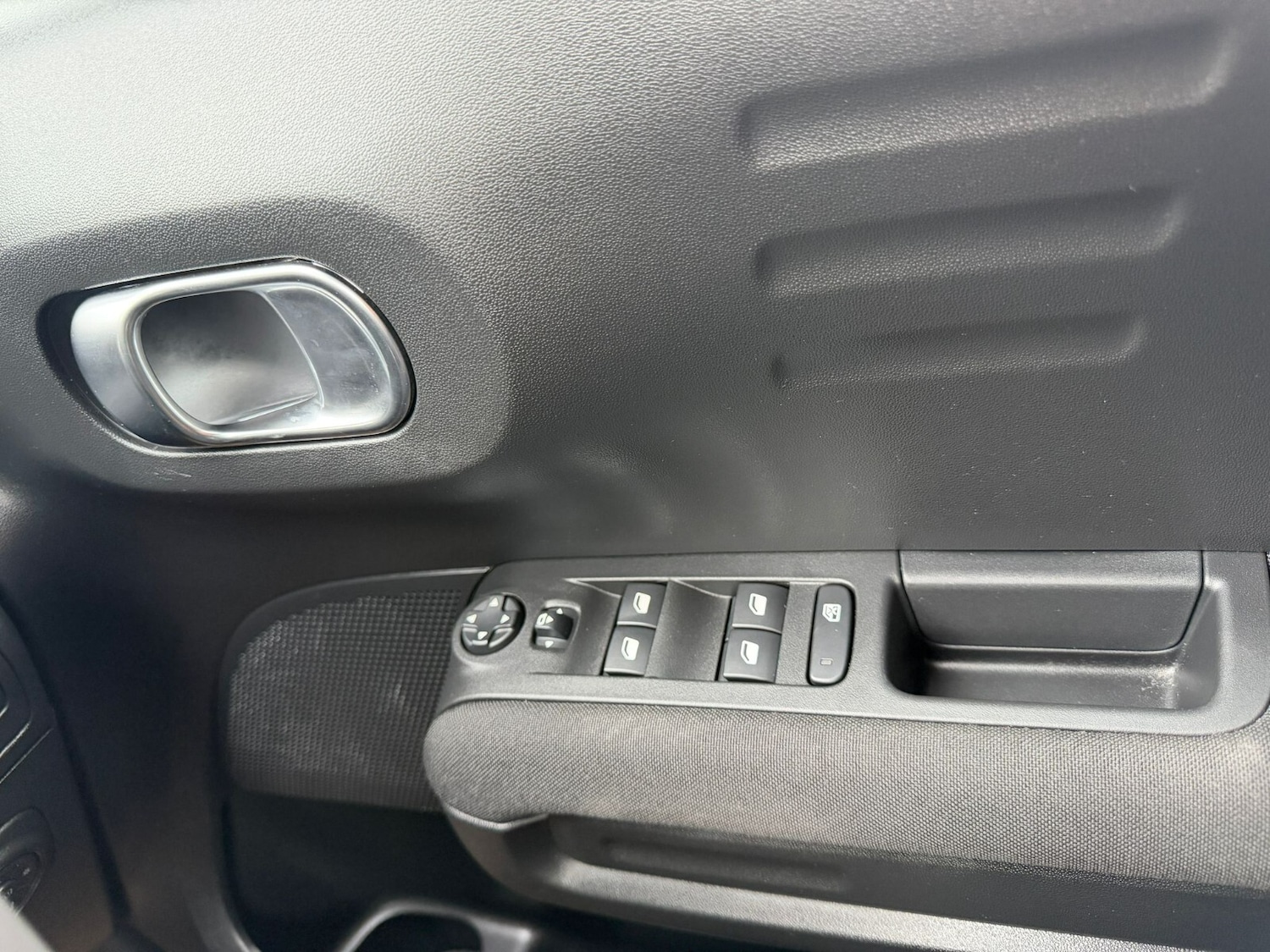 Used Citroen C3 Aircross 2024 for sale - 77565444: Photo 21