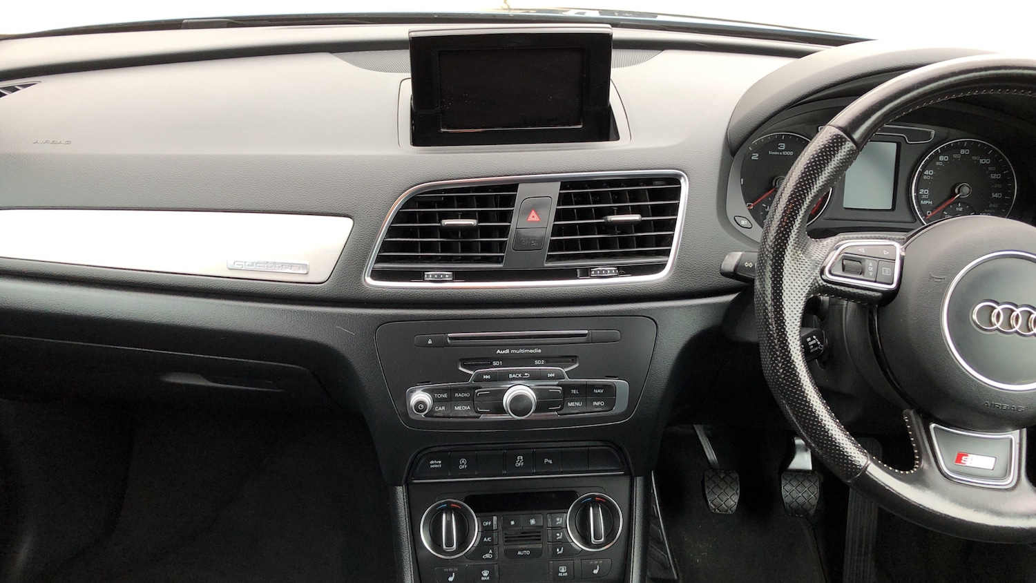 Used Audi Q3 2017 for sale - 76387055: Photo 12