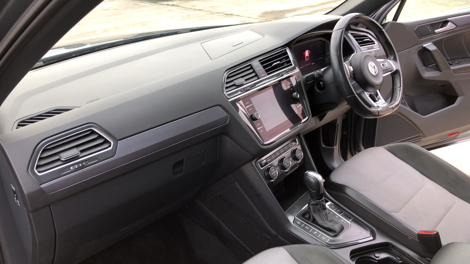 Used Volkswagen Tiguan 2020 for sale - 76396788: Photo 10