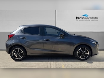 Used Mazda Mazda2 2023 for sale - 79091130: Photo