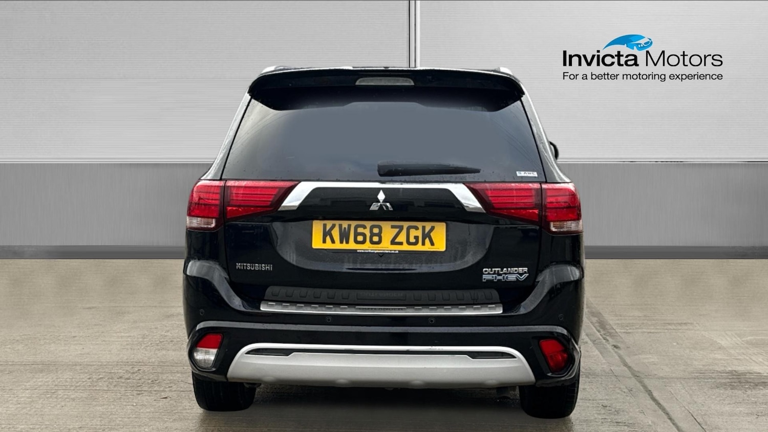 Used Mitsubishi Outlander 2018 for sale - 76864130: Photo 4