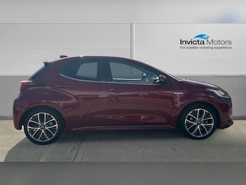 Used Toyota Yaris 2021 for sale - 75706192: Photo