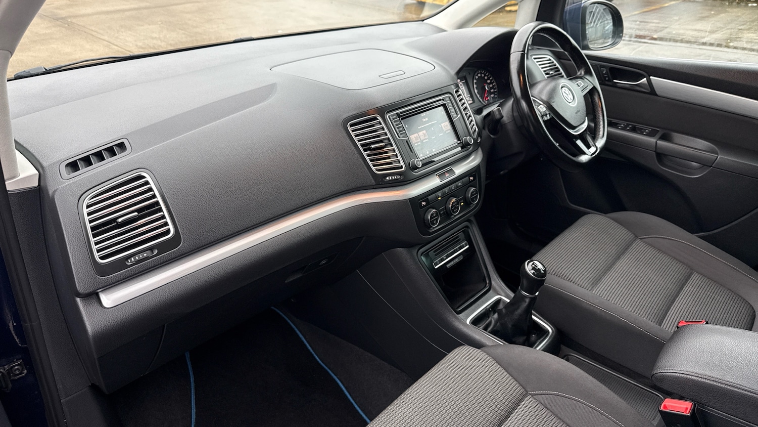 Used Volkswagen Sharan 2017 for sale - 76770125: Photo 10