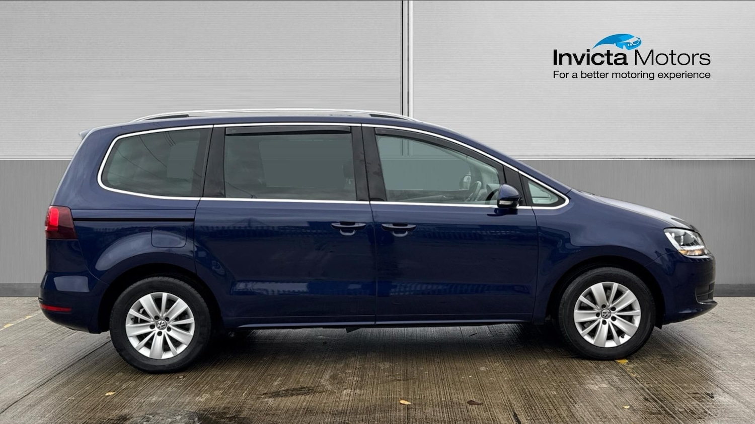 Used Volkswagen Sharan 2017 for sale - 76770125: Photo 2