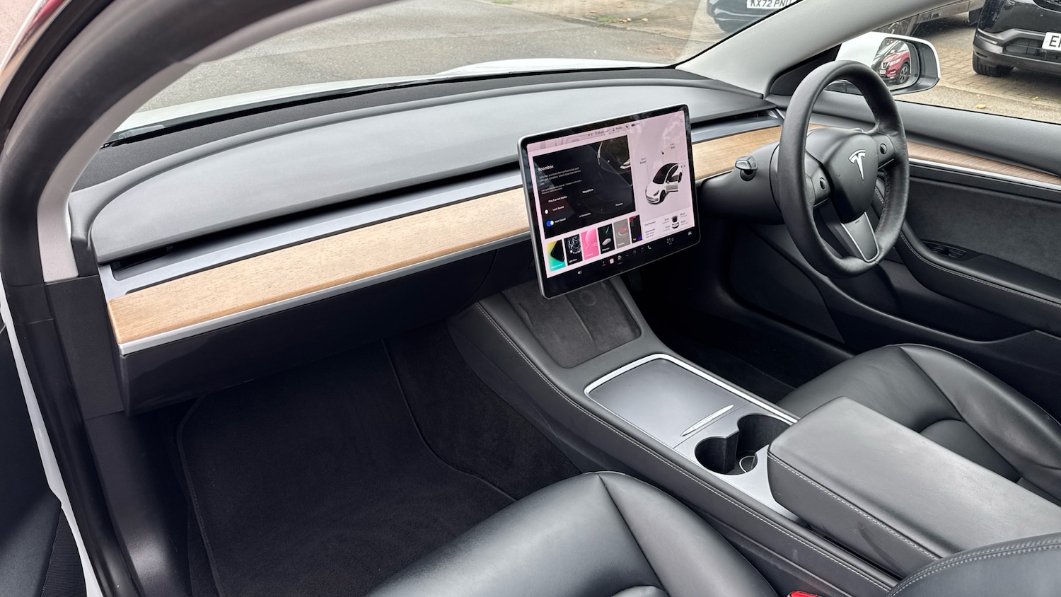 Used Tesla Model 3 2021 for sale - 76281292: Photo 10