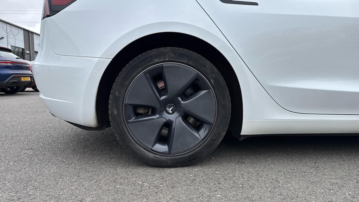 Used Tesla Model 3 2021 for sale - 76281292: Photo 19