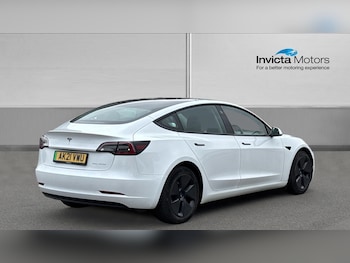 Used Tesla Model 3 2021 for sale - 76281292: Photo