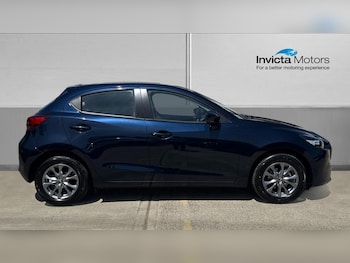 Used Mazda Mazda2 2024 for sale - 79091127: Photo