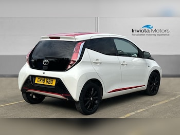 Used Toyota AYGO 2018 for sale - 75476172: Photo