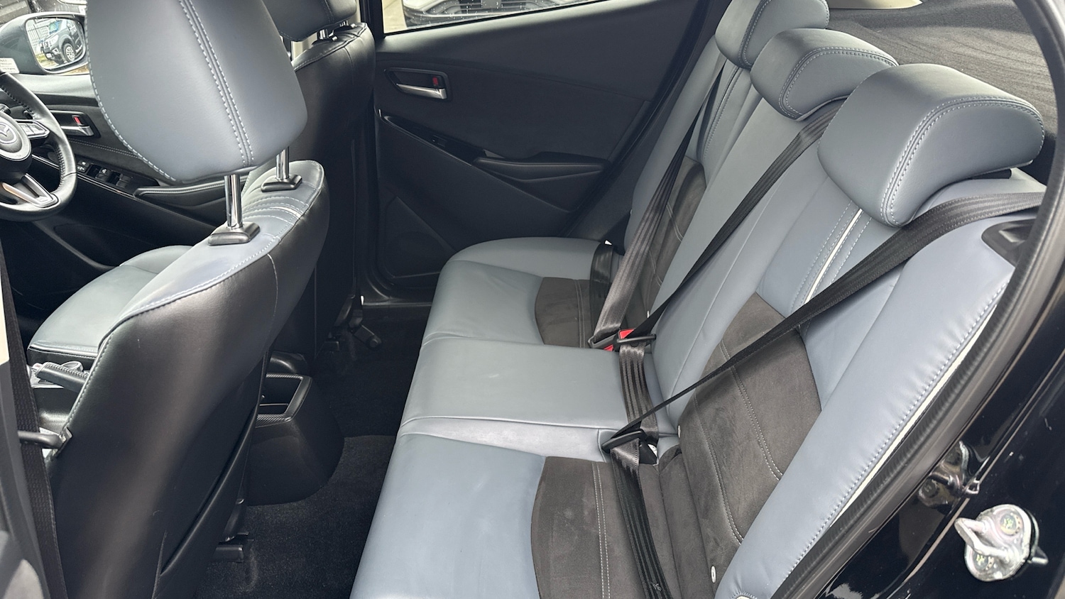 Used Mazda Mazda2 2022 for sale - 76910960: Photo 14