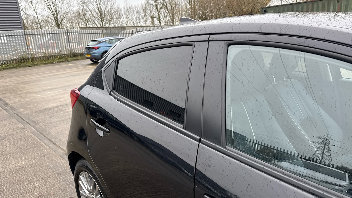 Used Mazda Mazda2 2022 for sale - 76910960: Photo 22