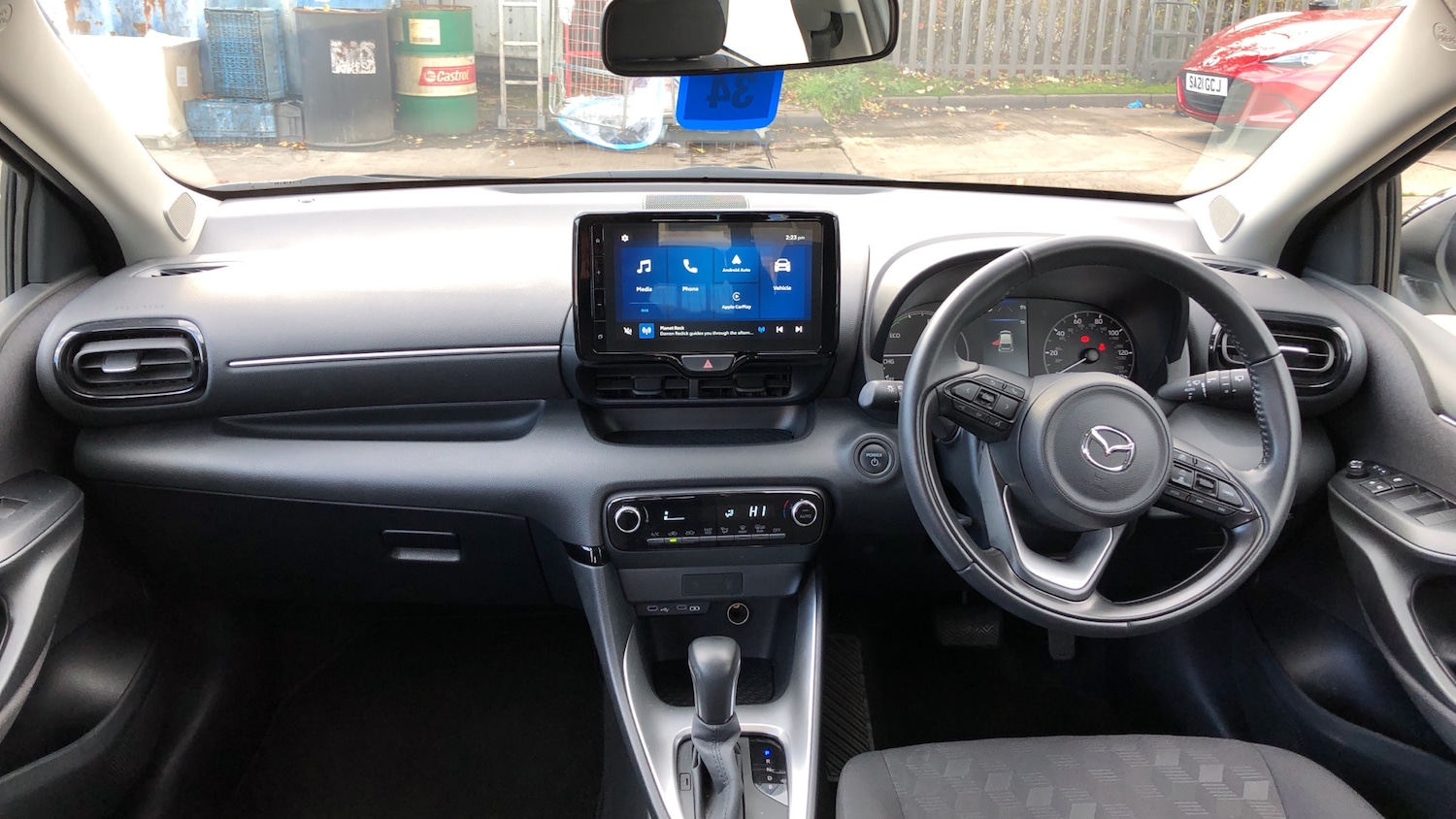 Used Mazda Mazda2 HYBRID 2024 for sale - 76292935: Photo 11