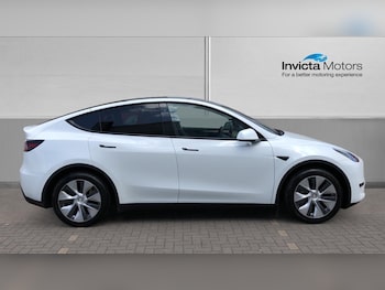 Used Tesla Model Y 2023 for sale - 75049111: Photo