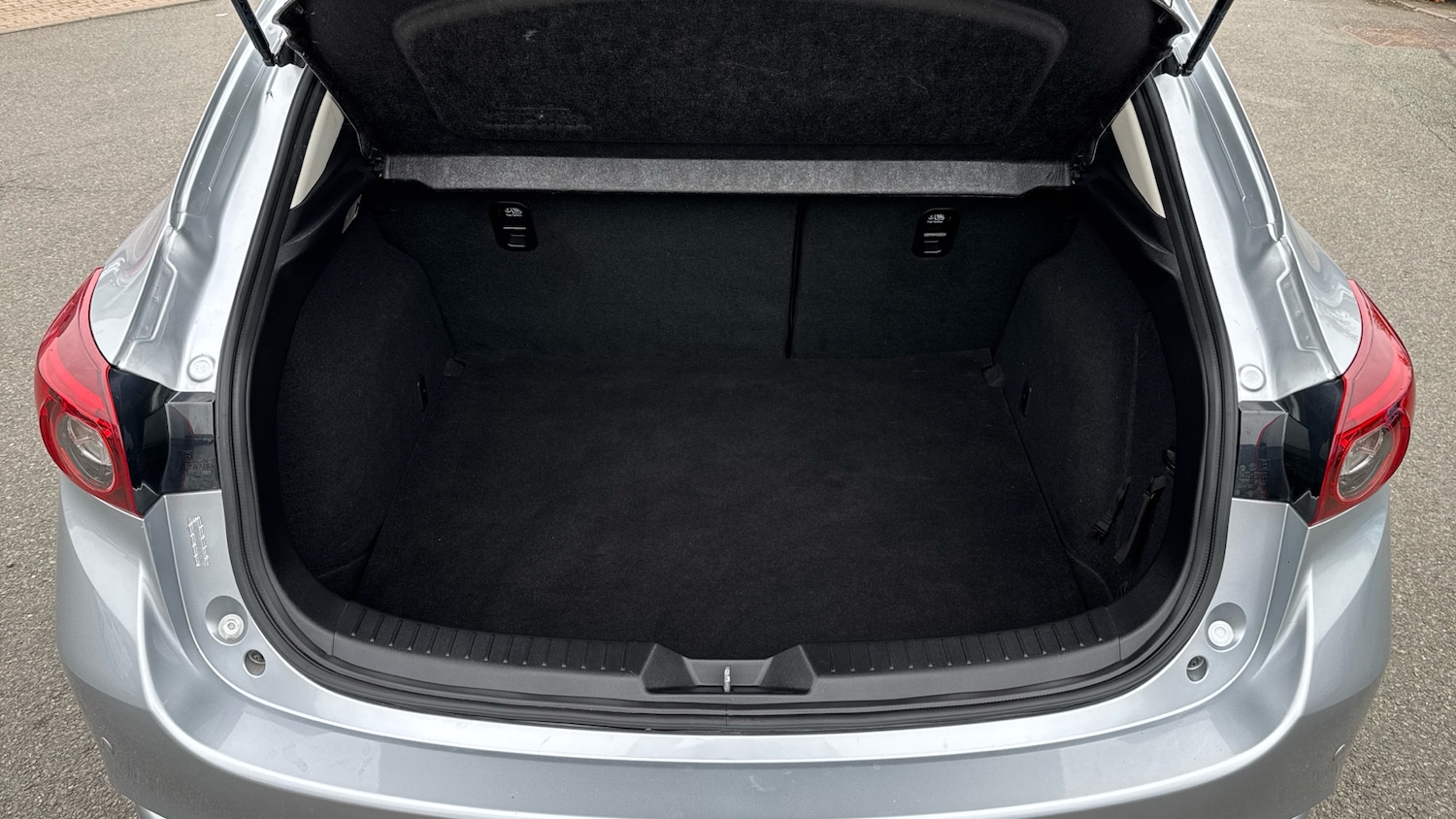 Used Mazda Mazda3 2018 for sale - 76224921: Photo 15