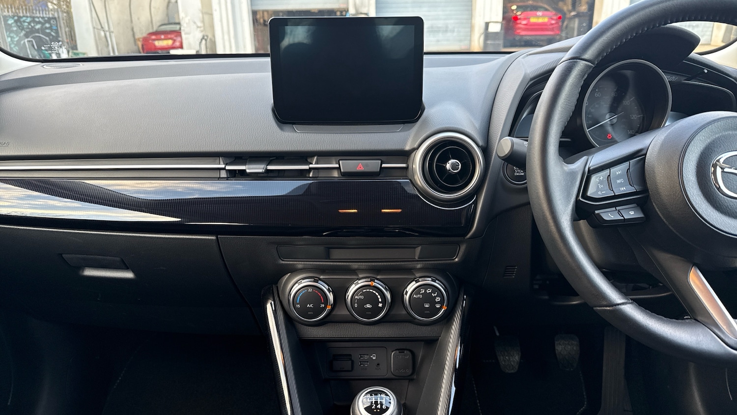 Used Mazda Mazda2 2023 for sale - 76951303: Photo 12