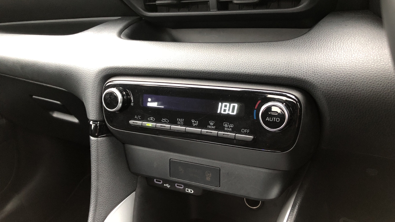 Used Mazda Mazda2 HYBRID 2024 for sale - 76605492: Photo 22