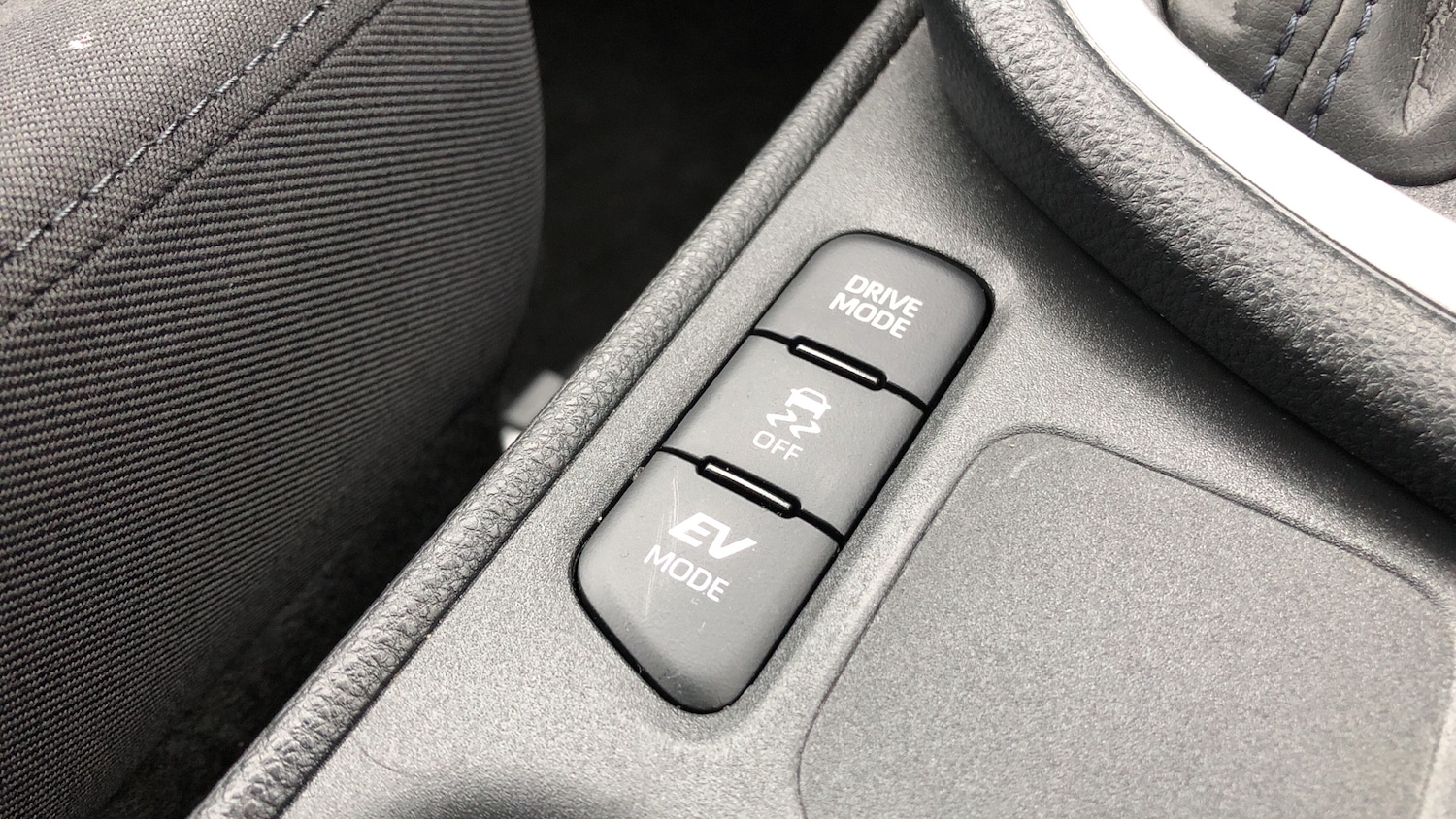 Used Mazda Mazda2 HYBRID 2024 for sale - 76605492: Photo 24