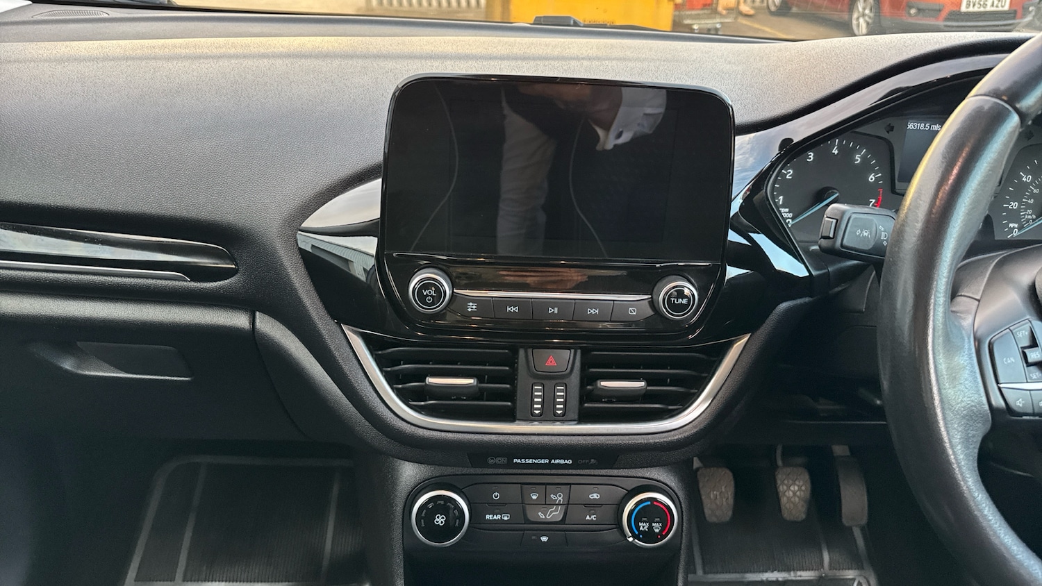 Used Ford Fiesta 2017 for sale - 76334920: Photo 12