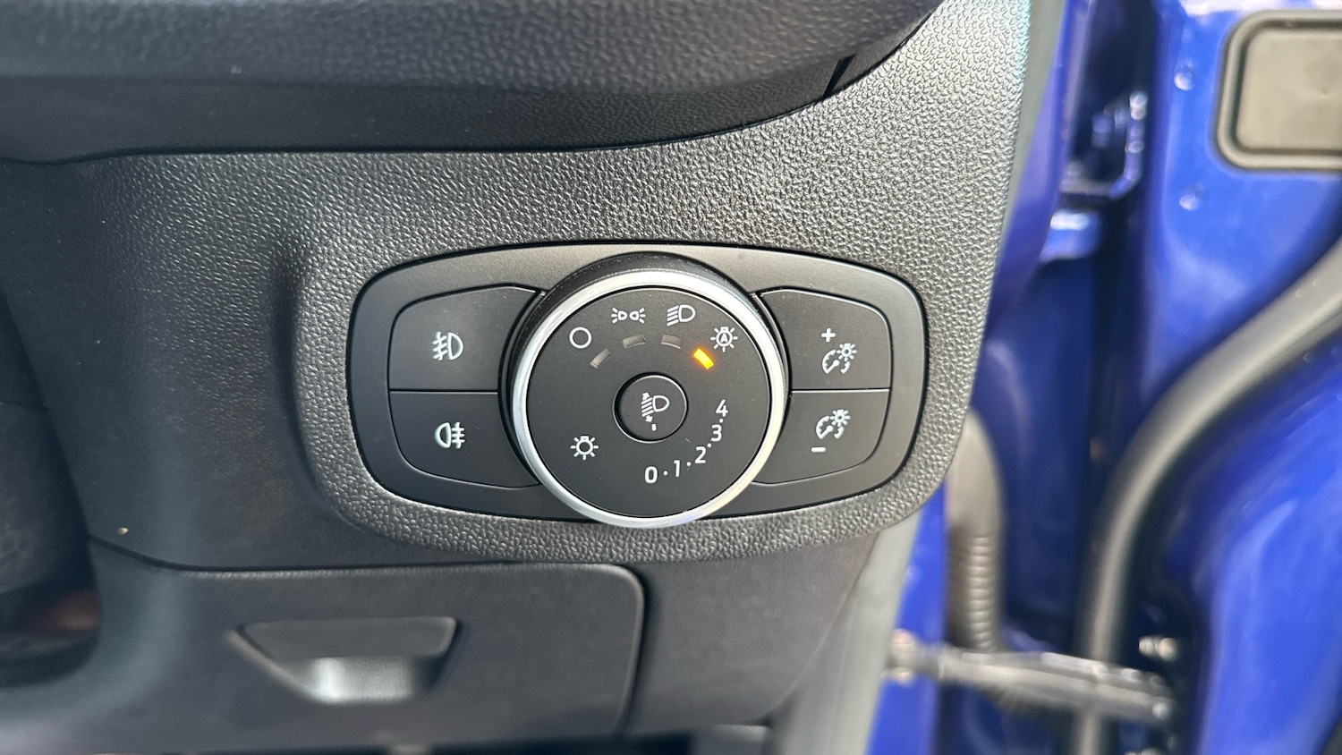 Used Ford Fiesta 2017 for sale - 76334920: Photo 21