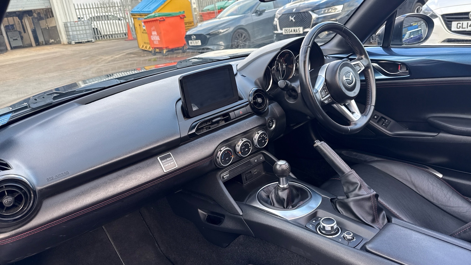 Used Mazda MX-5 2018 for sale - 76864103: Photo 10