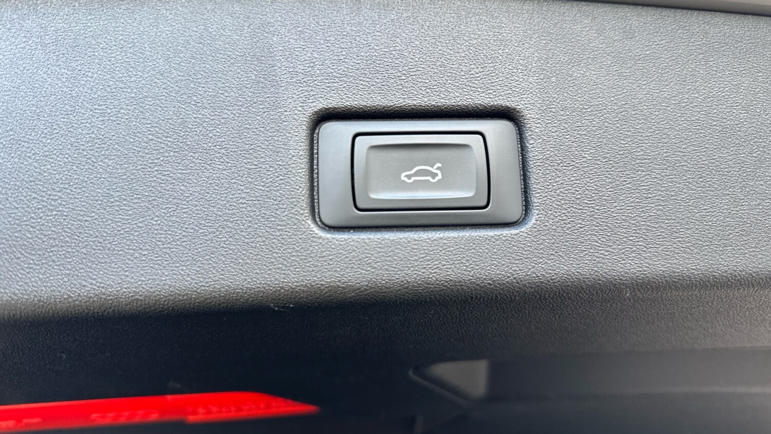 Used Audi Q4 e-tron 2023 for sale - 77937758: Photo 21