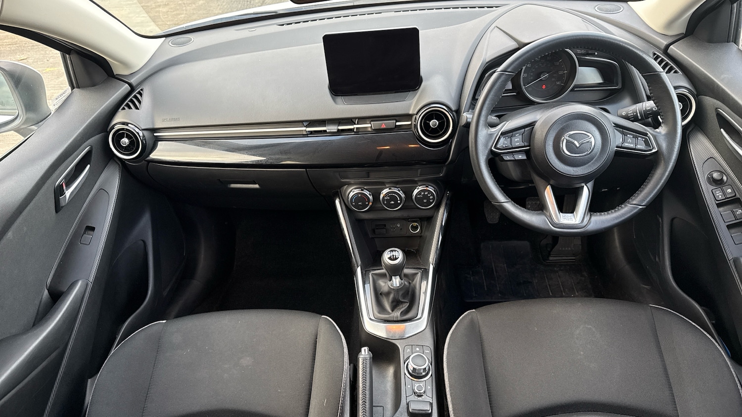 Used Mazda Mazda2 2023 for sale - 76864105: Photo 11