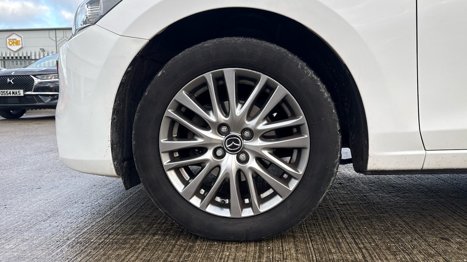 Used Mazda Mazda2 2023 for sale - 76864105: Photo 17