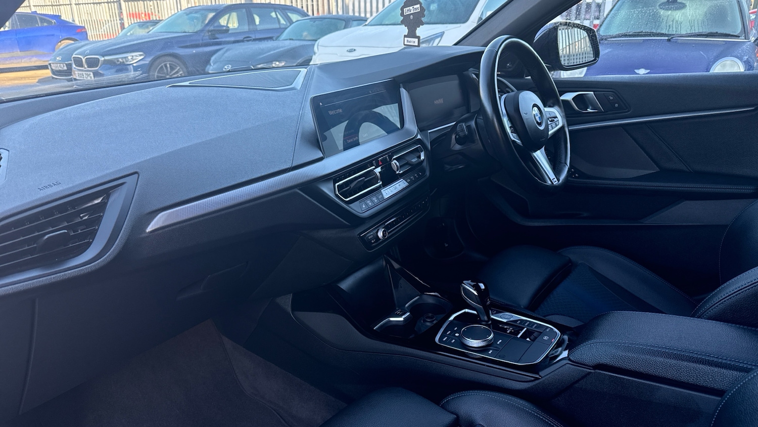 Used BMW 1 Series 2023 for sale - 77329031: Photo 10