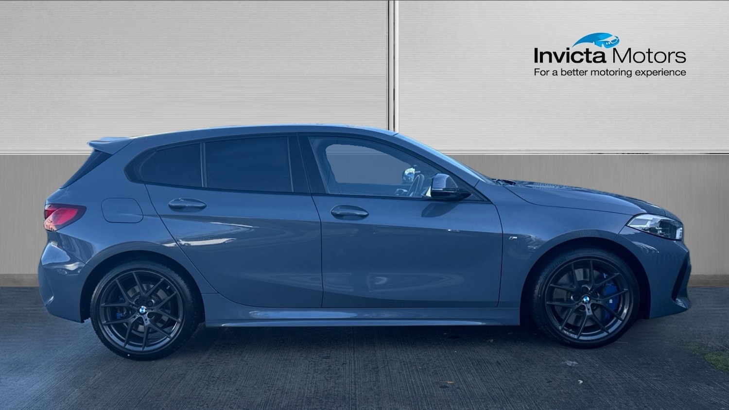 Used BMW 1 Series 2023 for sale - 77329031: Photo 2