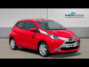 2015 - 1.0 VVT-i X-Play 5dr