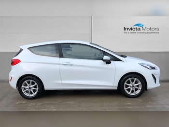 Used Ford Fiesta 2018 for sale - 76497134: Photo