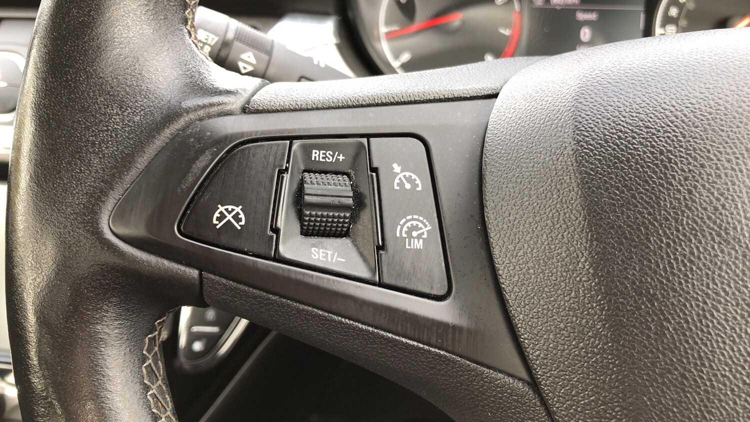 Used Vauxhall Corsa 2018 for sale - 76134371: Photo 24