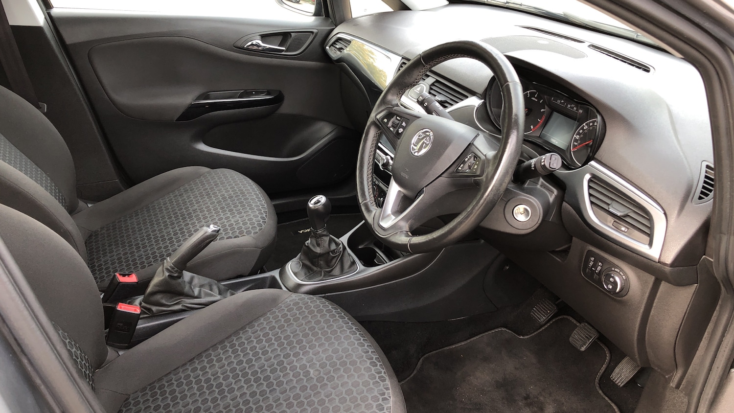 Used Vauxhall Corsa 2018 for sale - 76134371: Photo 9