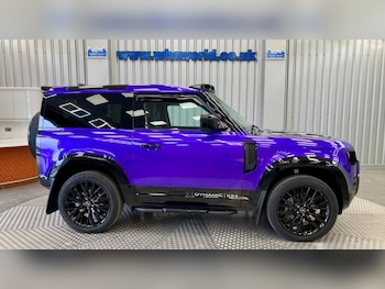 Used Land Rover Defender 2025 for sale - 77668828: Photo