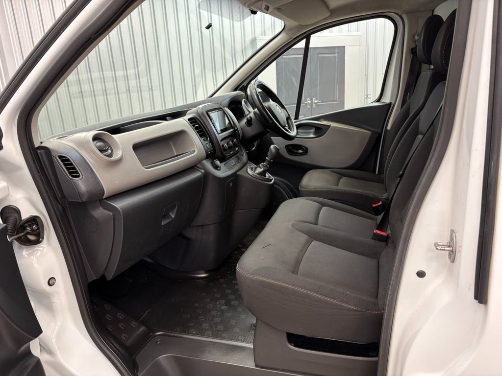 Used Renault Trafic 2015 for sale - 77288052: Photo 9