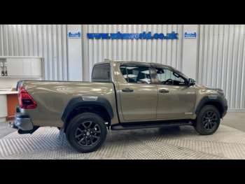 Used Toyota Hilux 2024 for sale - 75098813: Photo