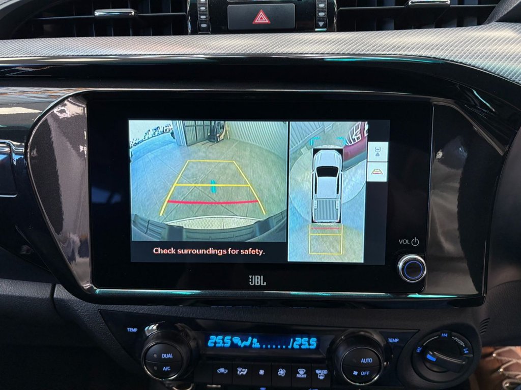 Used Toyota Hilux 2025 for sale - 77250150: Photo 12